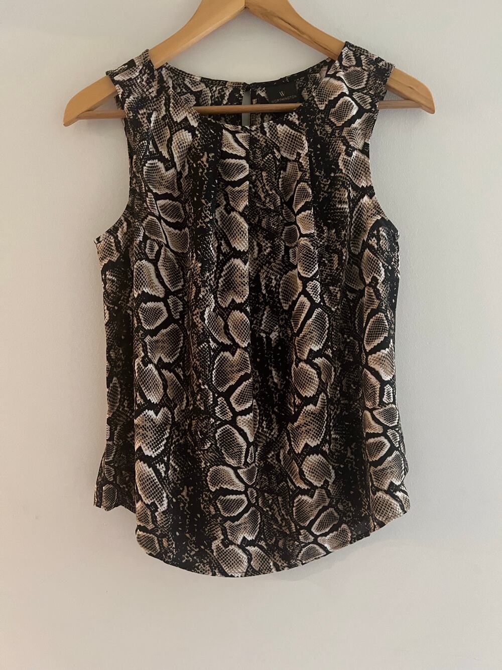 Worthington Sheer Sleeveless Blouse Snakeskin Print Size Small JL